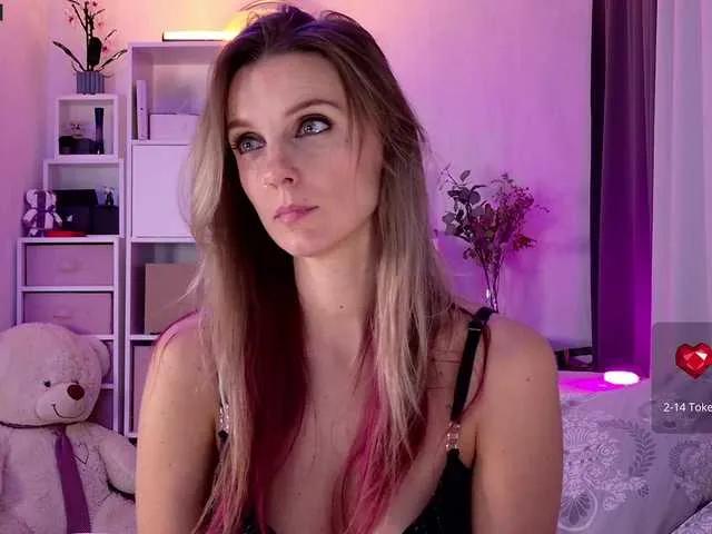 Freechat Karamelsw on BongaCams