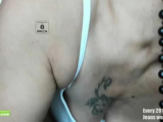 Freechat KARINA-S-PALACIOS on BongaCams