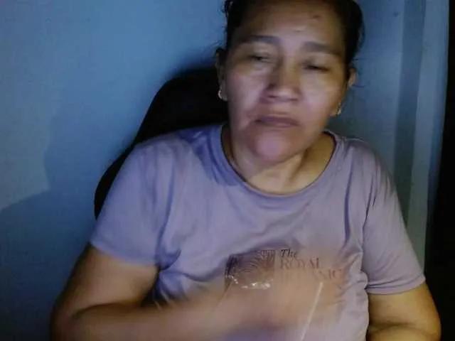 Offline katiamature on BongaCams