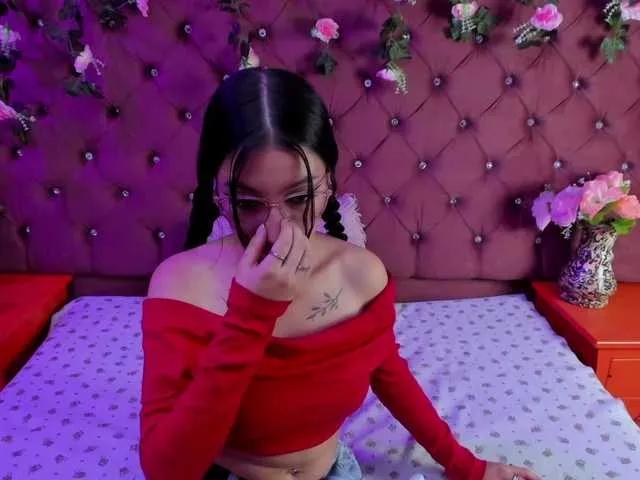 Offline kattyqueenn on BongaCams