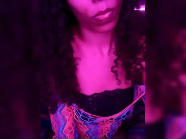 Freechat KatyDoll23 on BongaCams