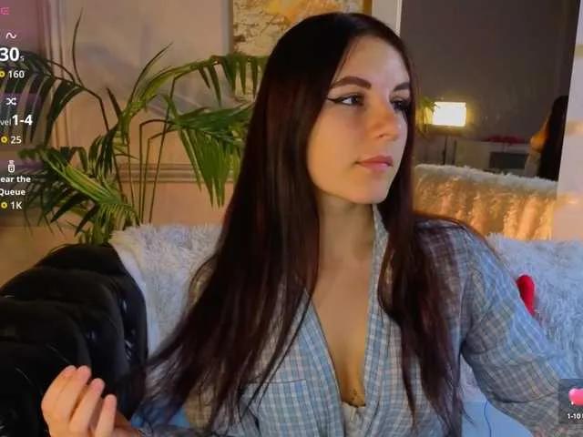 Offline KellyMiller on BongaCams