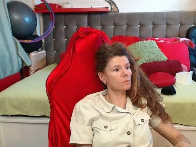 Offline kellysurfing on BongaCams