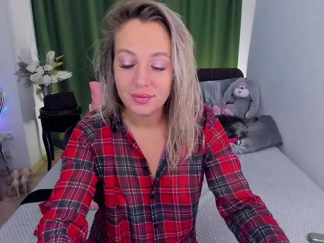 Offline KelsiMorri on BongaCams