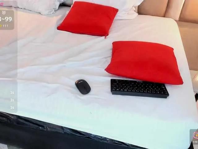 Offline Kendramonroe on BongaCams