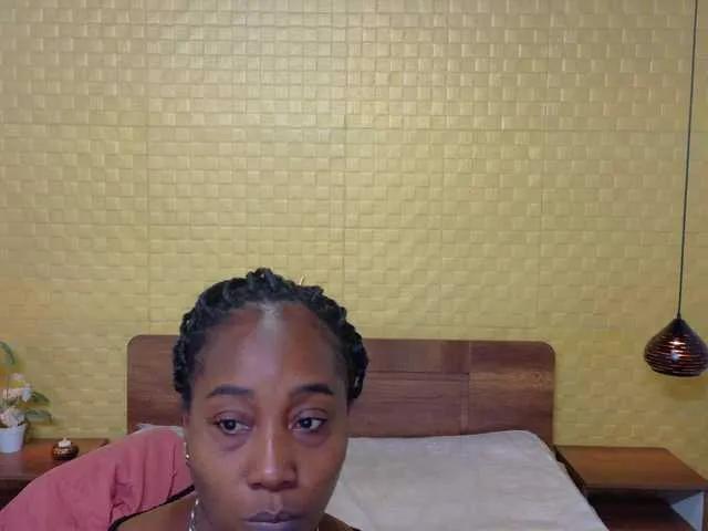 Offline kiara-evanss on BongaCams