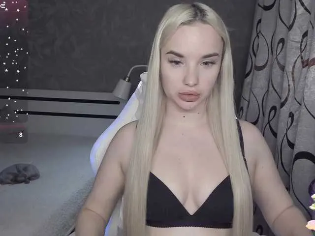 KiraKrox on BongaCams