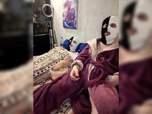 Offline Kiss-Kissaa on BongaCams