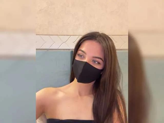 Offline KissMec on BongaCams