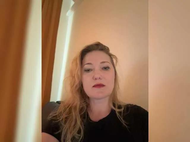 Offline KlavaDavai on BongaCams