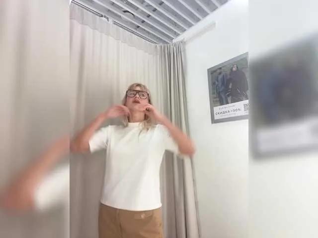 Freechat Kriszayka on BongaCams