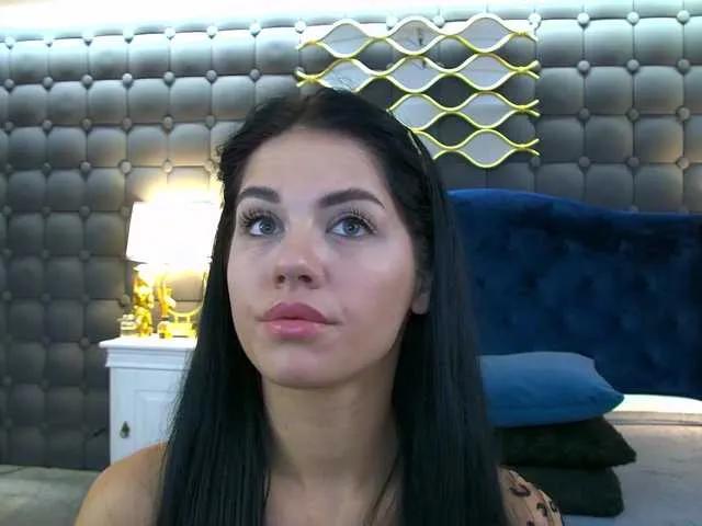 Freechat LeyaCass on BongaCams