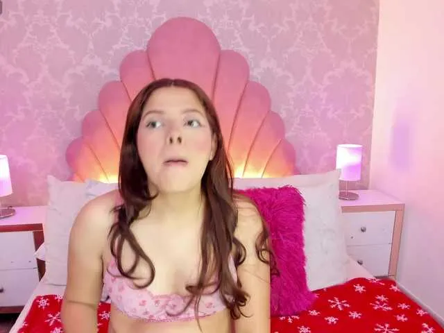 LiaCherry on BongaCams