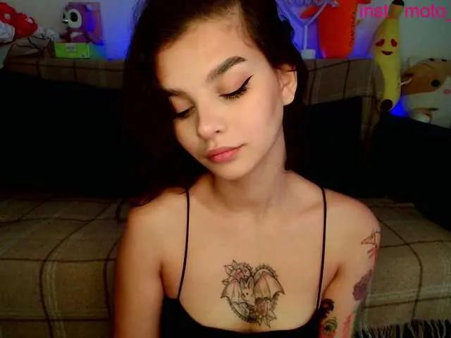 Offline life-choco on BongaCams