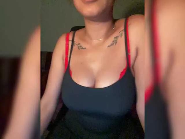 Offline Lollypopp505 on BongaCams