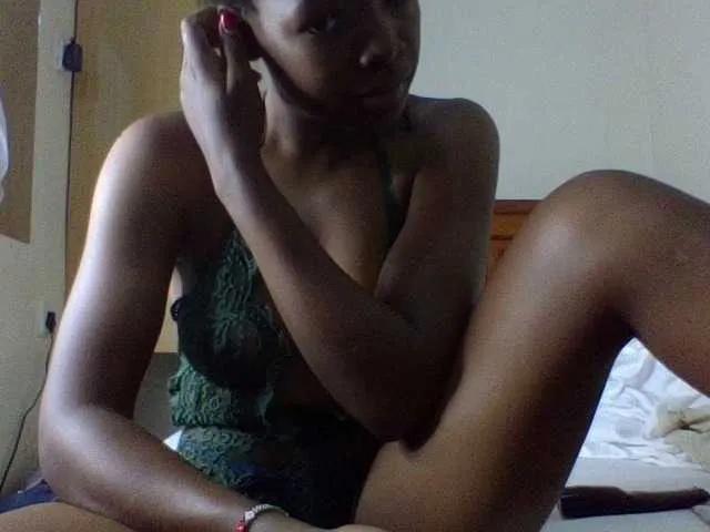 Offline lovergal-01 on BongaCams