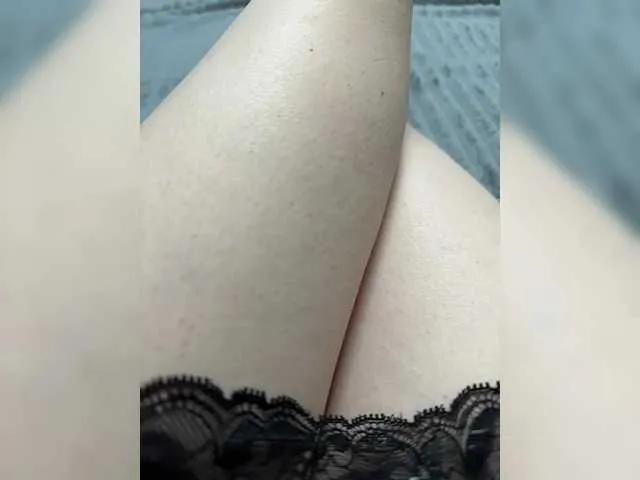 Madison01 on BongaCams