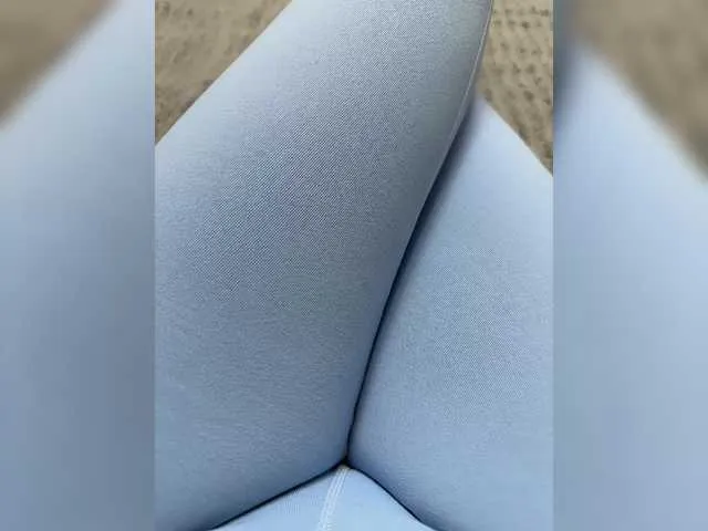 Madison01 on BongaCams