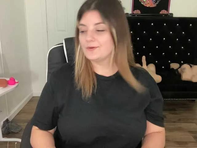 Offline maramaze on BongaCams