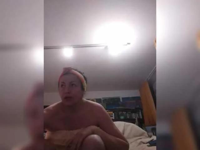 Offline MariaAnaDei on BongaCams