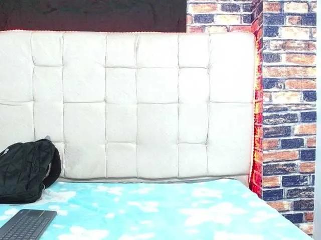 Freechat marilunabrown303av on BongaCams