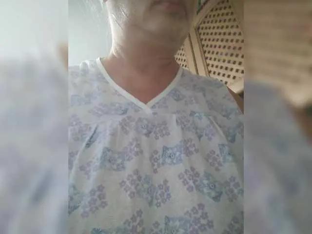 Offline Marionaa on BongaCams