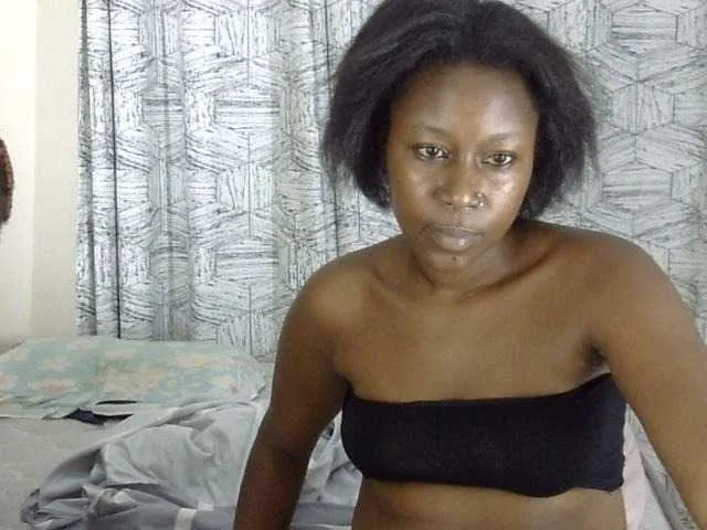 Marionlolo on BongaCams