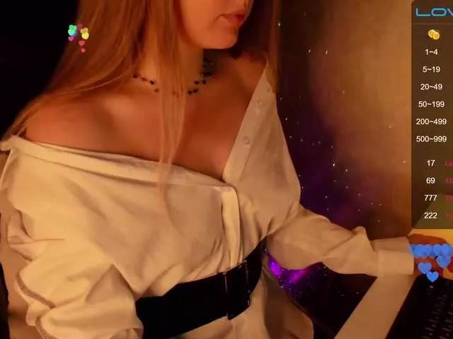 Offline Marsellyna on BongaCams