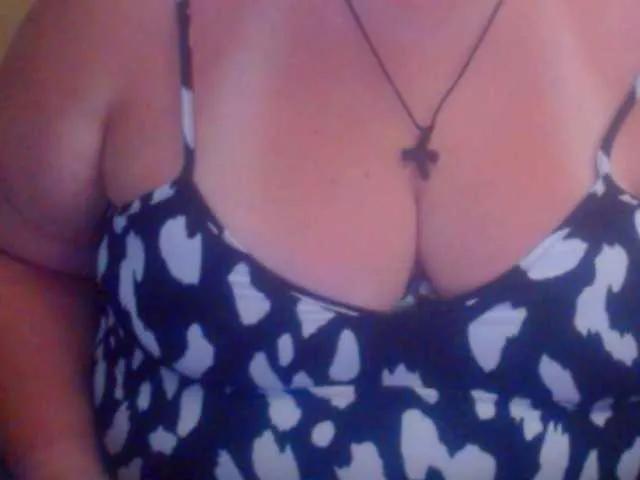 Offline mayalove4u on BongaCams