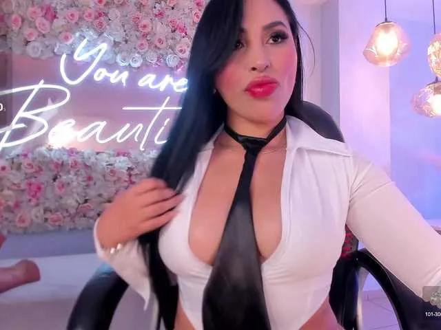 Offline MiaRoberts1 on BongaCams