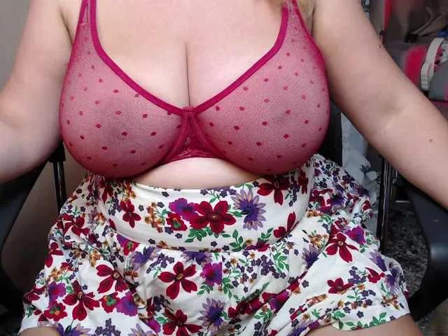 Offline MiniCooperXXX on BongaCams