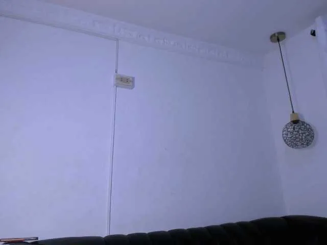 nahomy-ryans on BongaCams