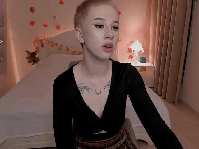 Offline Necucubi on BongaCams