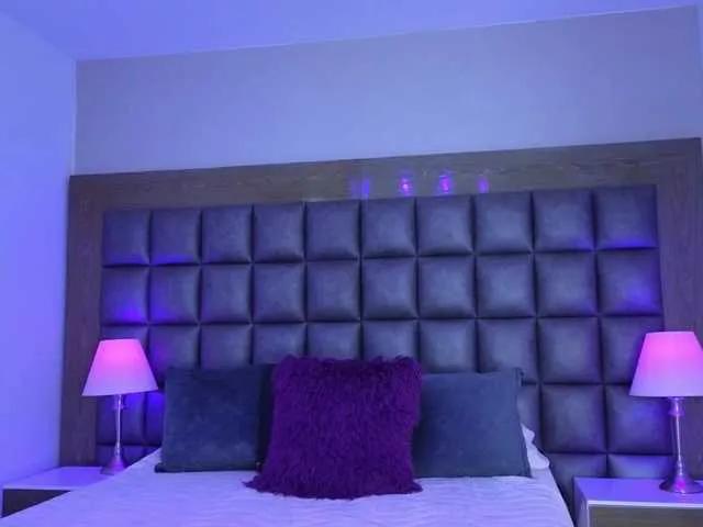 Offline NickyCole on BongaCams