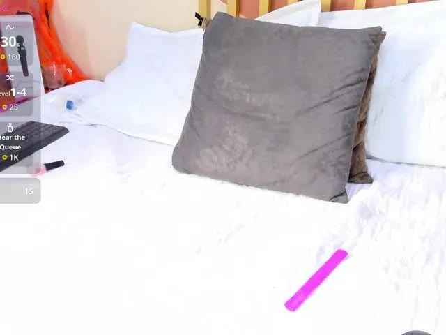 Freechat Nicole-Angels on BongaCams