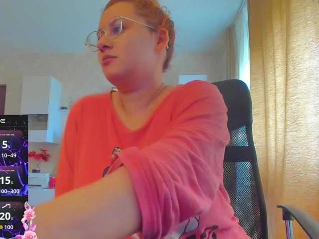 Offline O-Queen on BongaCams