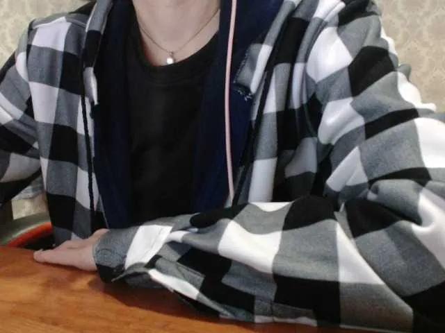 Offline Olik-Pisa on BongaCams