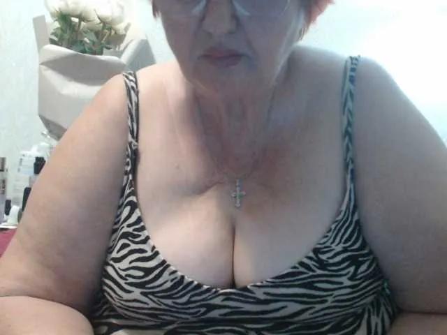 Offline PeggySoft on BongaCams