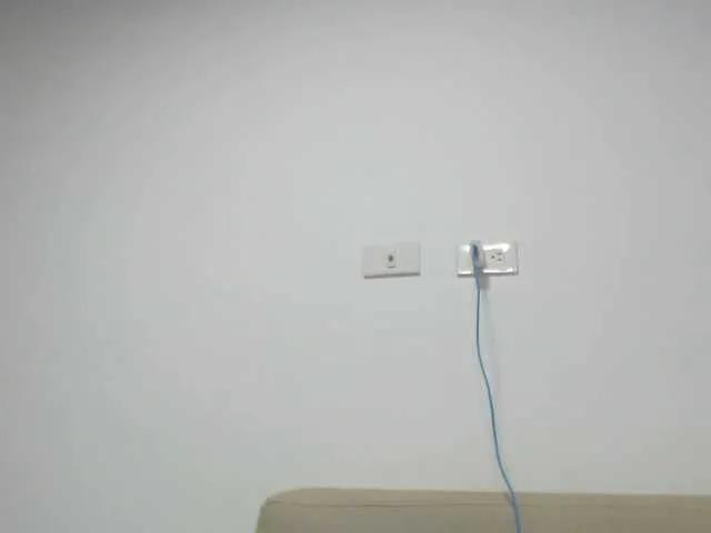 Offline Polet-Lambertt on BongaCams