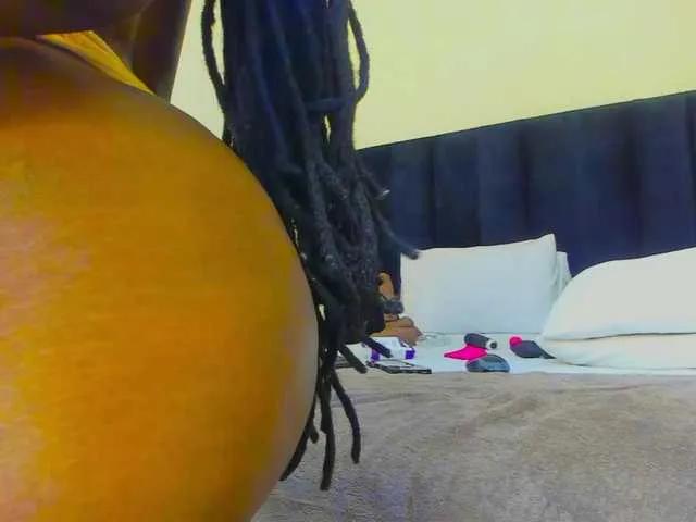 Offline Pretty-Queen on BongaCams