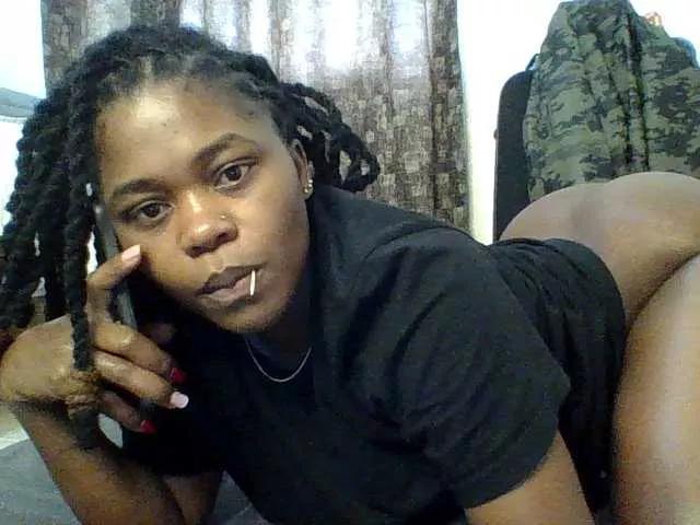 QueenJacky on BongaCams 