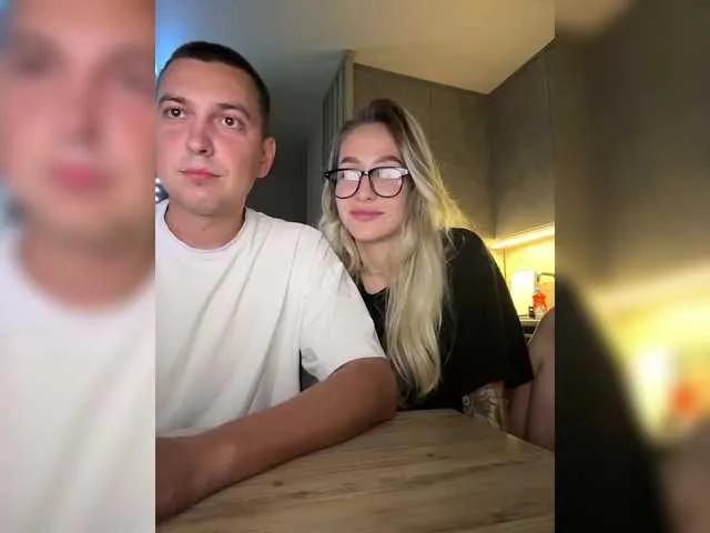 Offline QueenKing on BongaCams