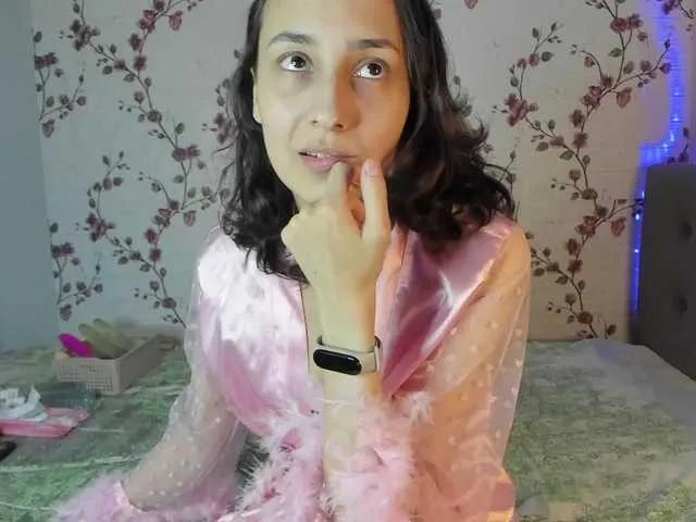 Offline ReginaShine on BongaCams