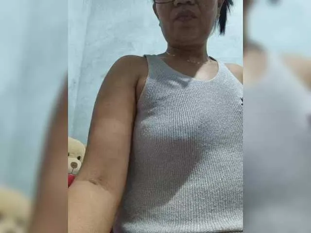 revive02 on BongaCams