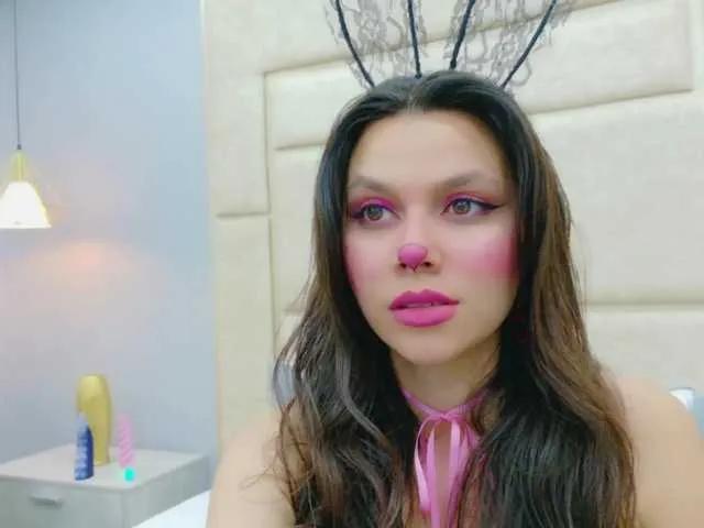 Offline RubyScarlett on BongaCams