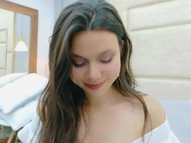 Offline RubyScarlett on BongaCams