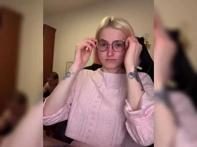 Offline Sexy-Sweets on BongaCams