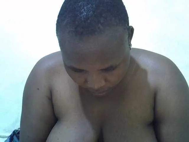 Freechat Sexybooty1 on BongaCams