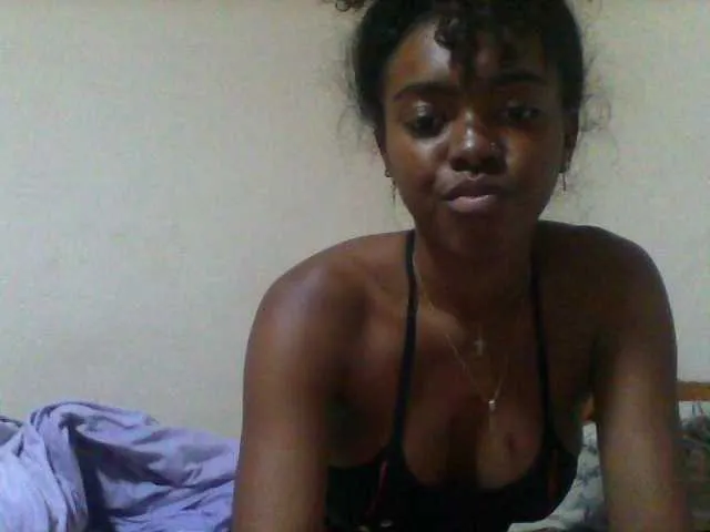 SexyFrenchDoll on BongaCams