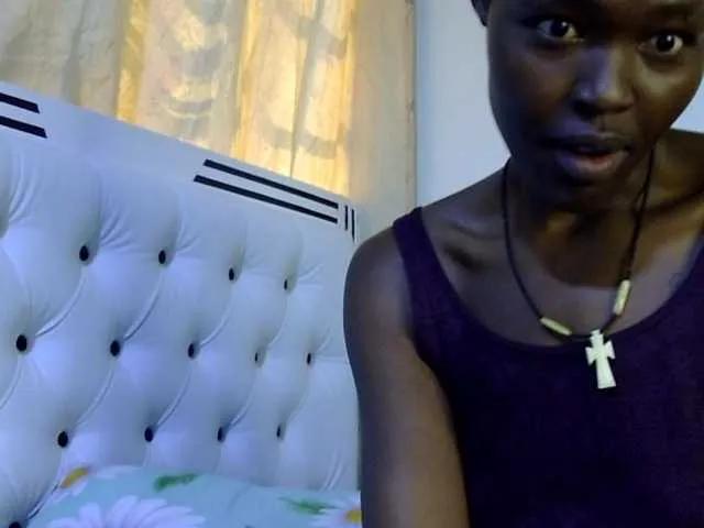 Freechat Smallgirl21 on BongaCams